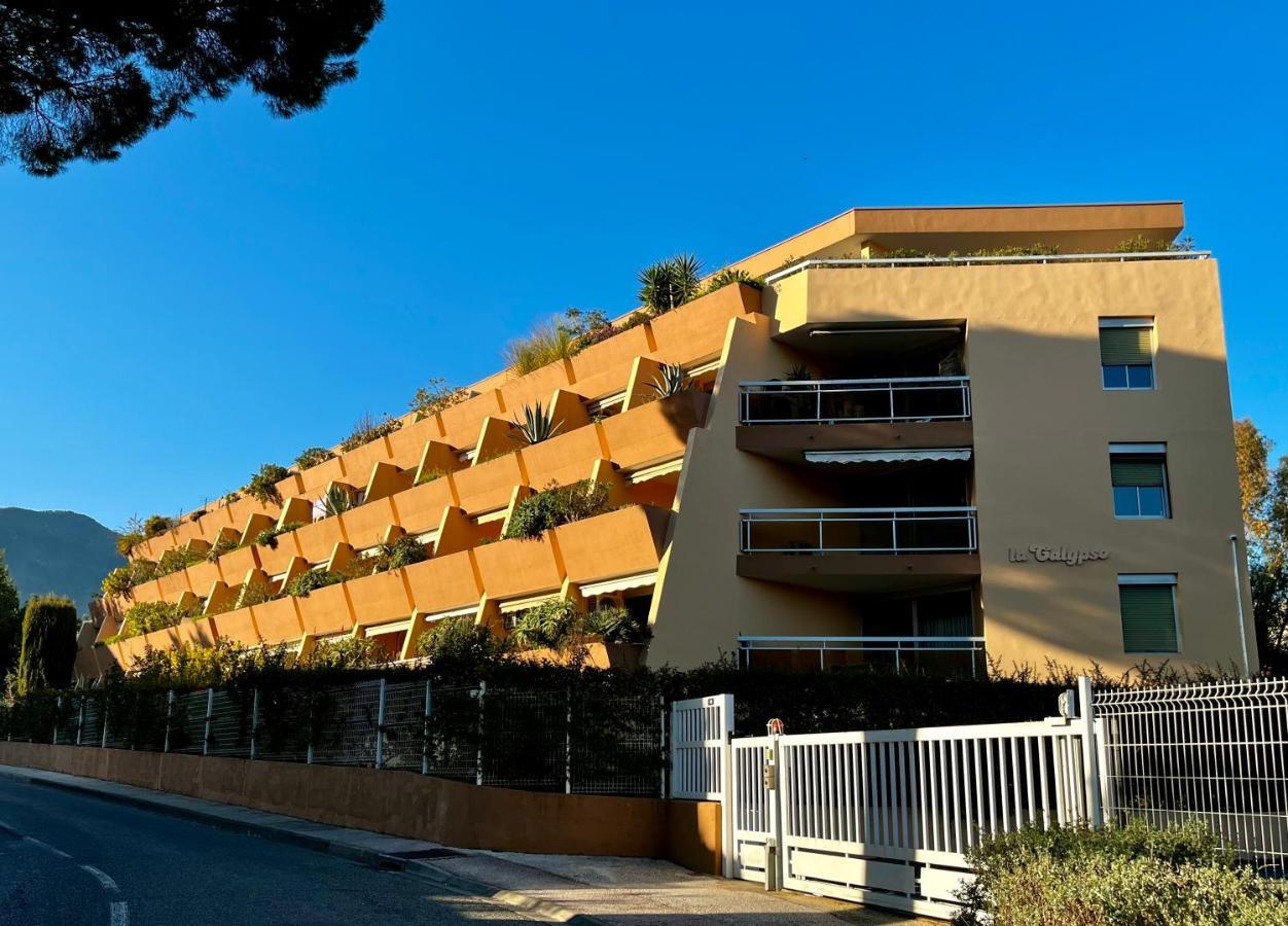 Cosy Deux Pieces Pour 4 Personnes En Centre Ville Classe Cavalaire-sur-Mer Zewnętrze zdjęcie
